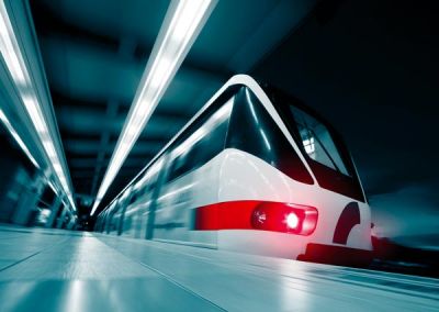 Los prensaestopas conformes con la norma EN 45545 son igualmente aptos para todo tipo de vehículos ferroviarios, independientemente de que se trate de coches de viajeros, vagones de mercancías, locomotoras o unidades autopropulsadas.